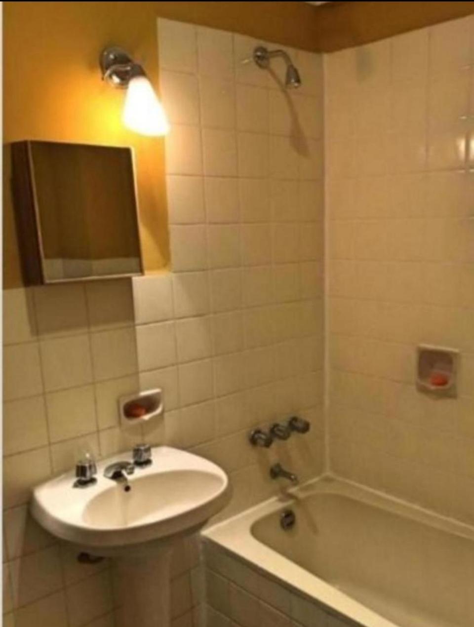 Urbano Hotell Tarija Exteriör bild
