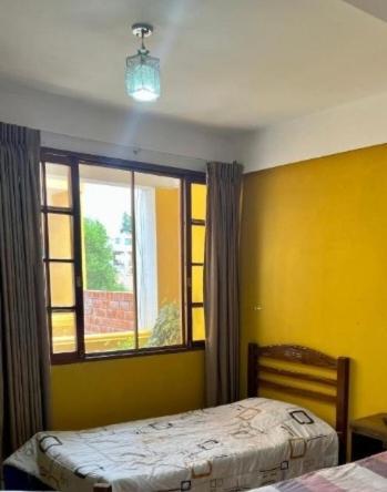 Urbano Hotell Tarija Exteriör bild